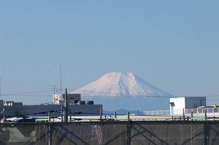 工業団地からの富士山